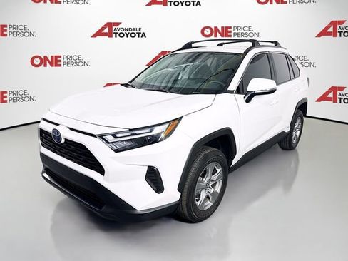 Certified 2024 Toyota RAV4 LE AWD/4WD image 3