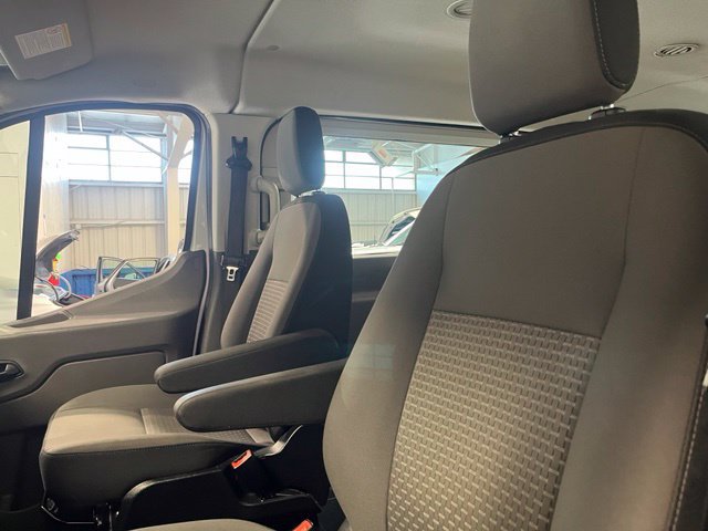 Used 2024 Ford Transit 350 XLT RWD image 18
