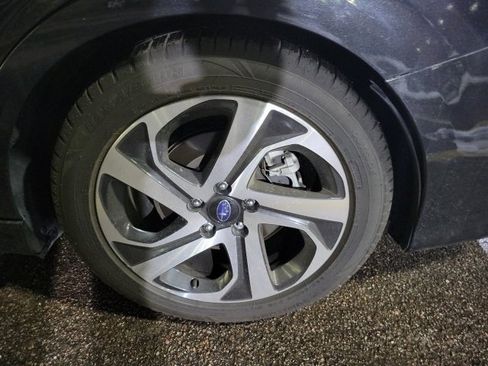 Used 2022 Subaru Legacy Limited image 8