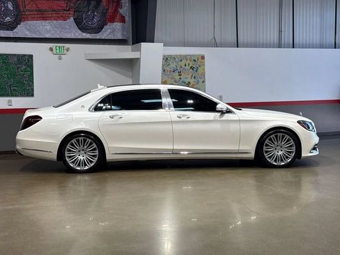 Used 2019 Mercedes-Benz Maybach S 560 4MATIC image 4