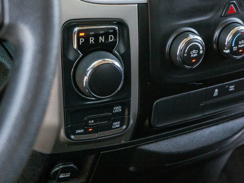 Used 2019 RAM 1500 Classic Warlock AWD/4WD image 15