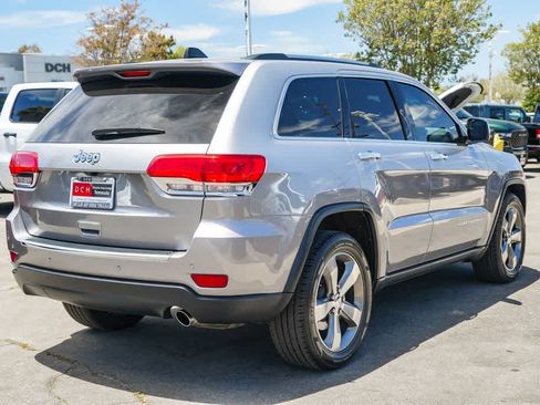 Used 2016 Jeep Grand Cherokee Limited RWD image 4
