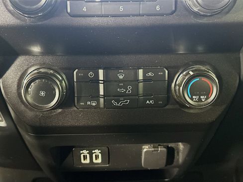 Used 2019 Ford F150 XL w/ Equipment Group 101A Mid image 22