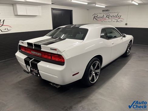 Used 2014 Dodge Challenger SRT8 image 11