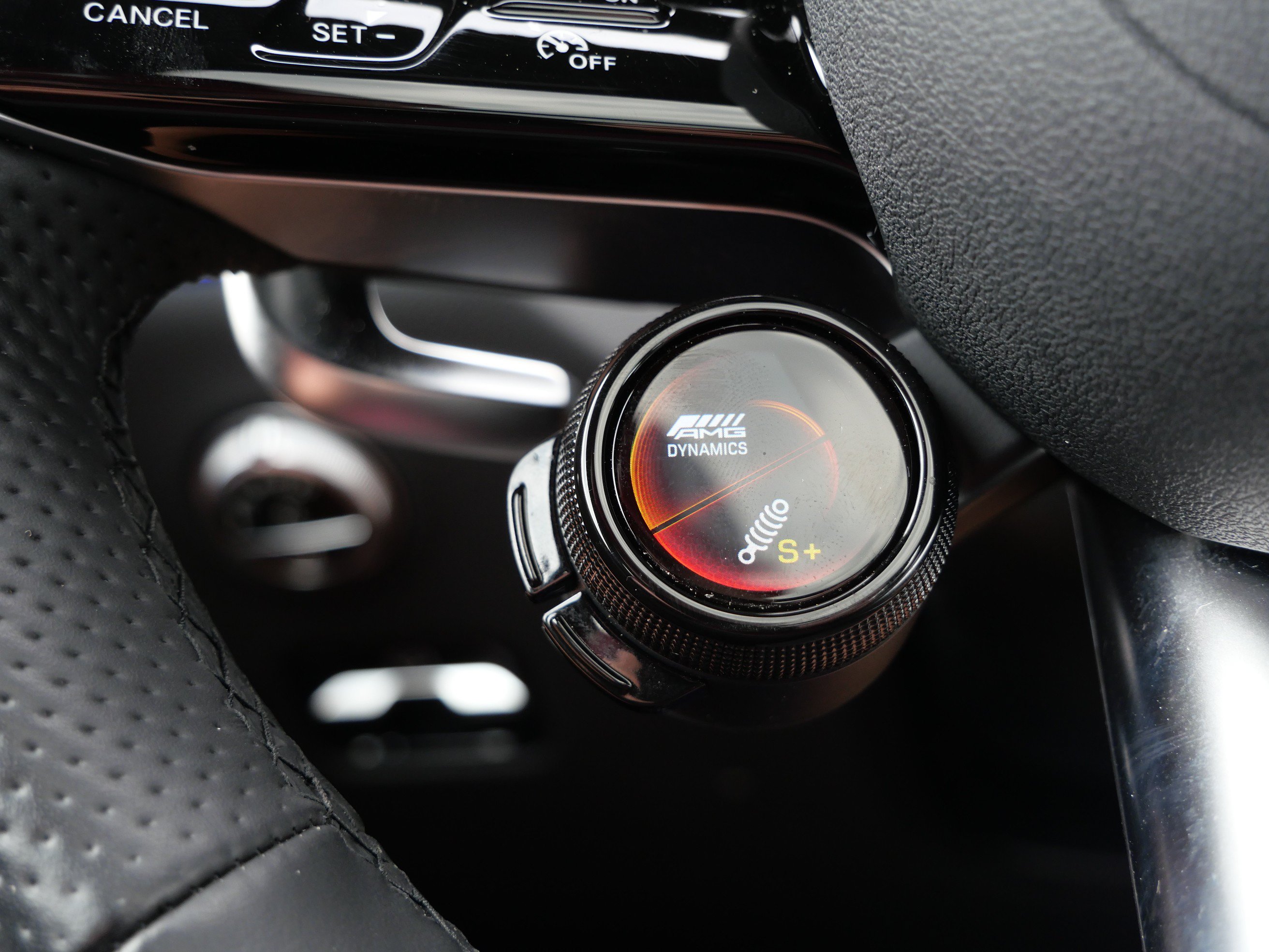 Used 2025 Mercedes-Benz GLC 63 AMG S image 30