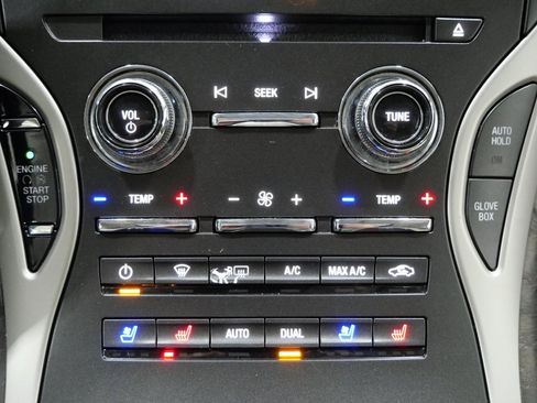 Used 2020 Lincoln Nautilus Reserve w/ Equipment Group 201A image 20