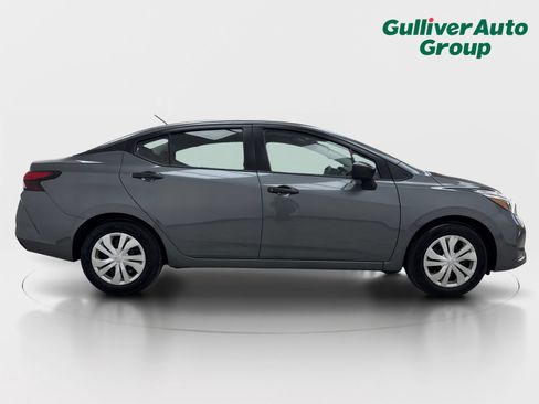Used 2025 Nissan Versa S w/ Trunk Package FWD image 10