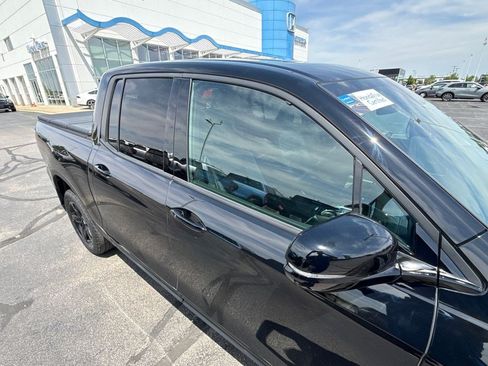 Certified 2023 Honda Ridgeline Black Edition image 14