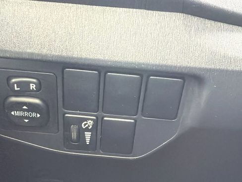 Used 2013 Toyota Prius Two image 15