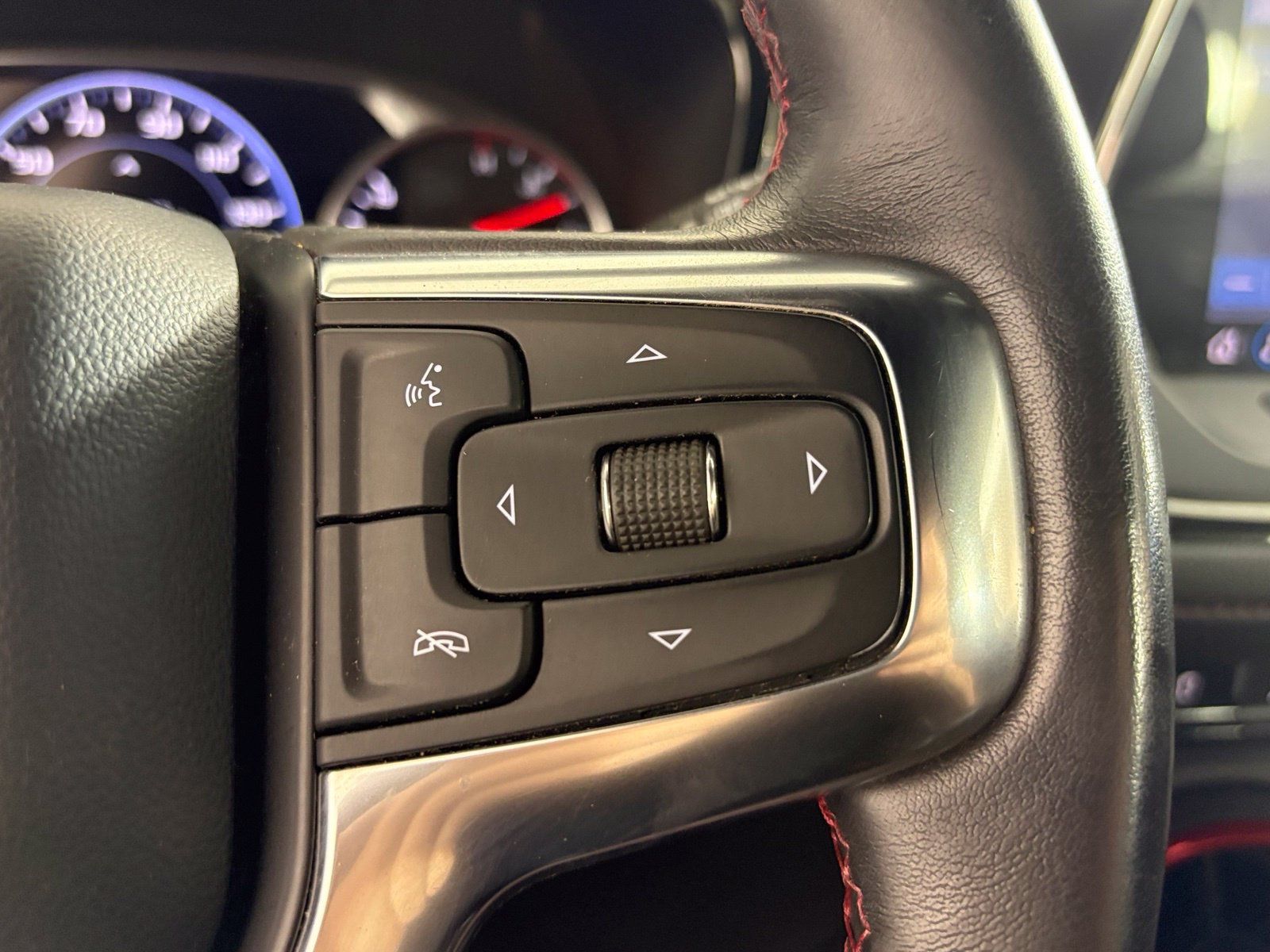 Used 2021 Chevrolet Blazer RS AWD/4WD image 9