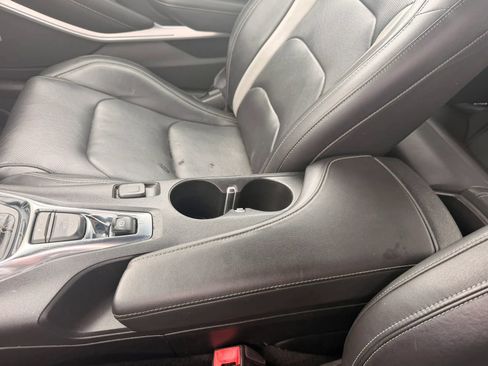 Used 2019 Chevrolet Camaro SS RWD image 29