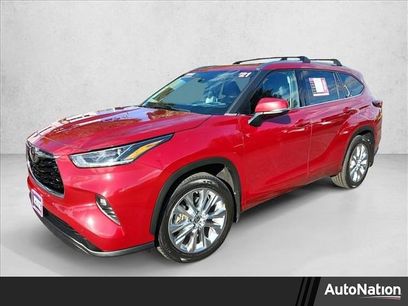 Used 2021 Toyota Highlander Limited