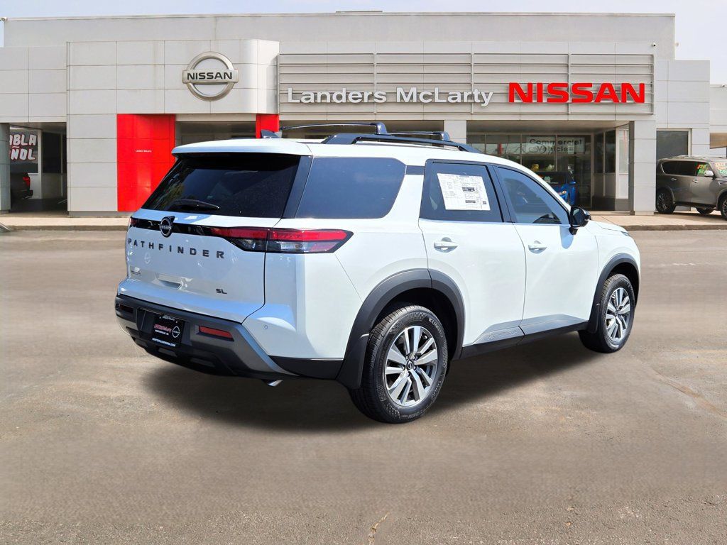 New 2026 Nissan Pathfinder SL FWD image 3