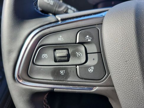 Certified 2025 Buick Encore GX Avenir w/ Avenir Technology Package image 24