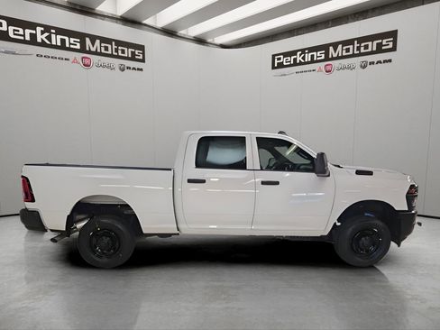 New 2026 RAM 2500 Tradesman AWD/4WD image 6