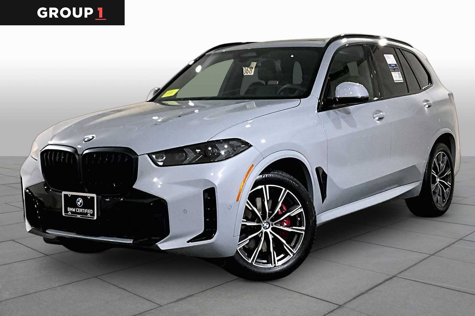 Used 2026 BMW X5 xDrive40i w/ M Sport Package AWD/4WD image 1
