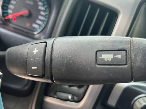 Used 2018 GMC Sierra 1500 SLT AWD/4WD image 44