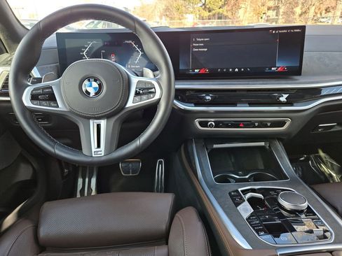 Certified 2025 BMW X7 M60i image 29