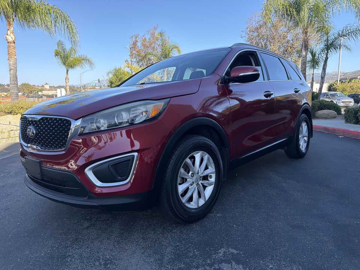 Used 2016 Kia Sorento FWD w/ LX Convenience Package image 17
