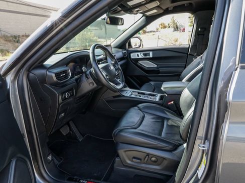 Used 2023 Ford Explorer ST w/ Equipment Group 401A AWD/4WD image 14