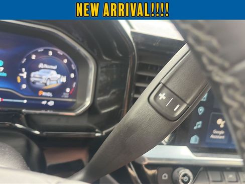 Used 2024 Chevrolet Silverado 1500 LT AWD/4WD image 15