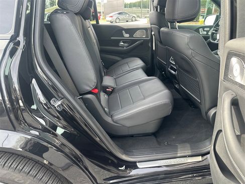 Certified 2025 Mercedes-Benz GLS 450 GLS 450 image 17