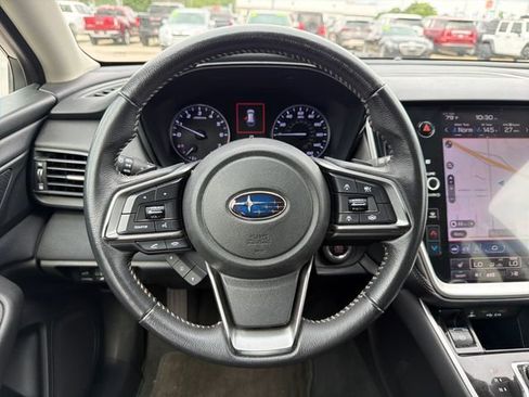 Used 2020 Subaru Outback Premium AWD/4WD image 10