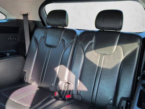 Used 2025 Kia Sorento S FWD image 20
