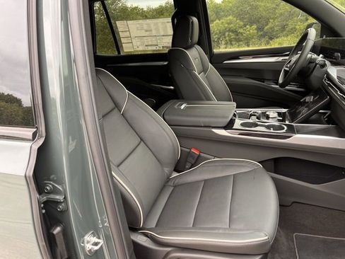 New 2026 Cadillac Escalade Sport w/ Touring Package AWD/4WD image 23