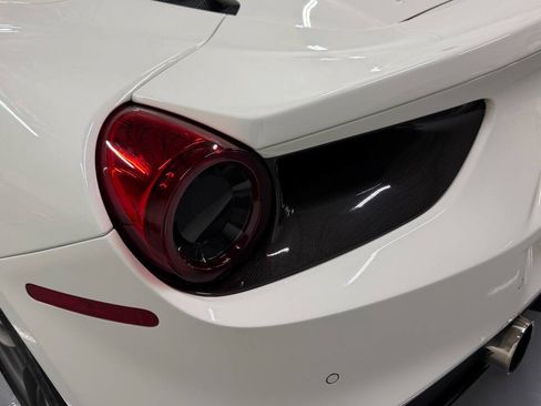 Used 2019 Ferrari 488 Spider RWD image 28
