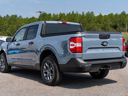 Used 2025 Ford Maverick XLT FWD image 5