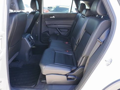 Used 2023 Volkswagen Atlas Cross Sport SEL image 19