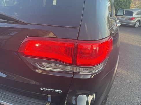 Used 2015 Jeep Grand Cherokee Limited image 26