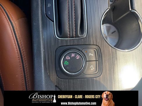 Used 2019 GMC Acadia SLT AWD/4WD image 27