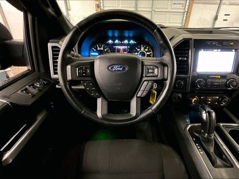 Used 2018 Ford F150 XLT w/ Equipment Group 302A Luxury AWD/4WD image 5