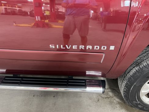 Used 2008 Chevrolet Silverado 1500 LTZ w/ Safety Package AWD/4WD image 5