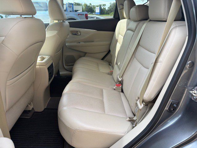 Used 2016 Nissan Murano Platinum w/ Platinum Technology Package FWD image 28