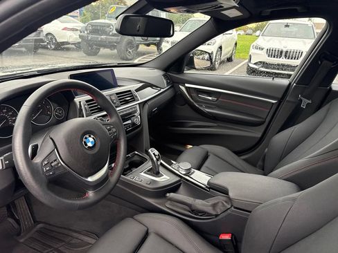 Used 2018 BMW 328d xDrive Sedan AWD/4WD image 10