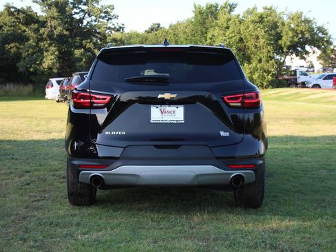 Used 2023 Chevrolet Blazer LT w/ Convenience Package FWD image 8