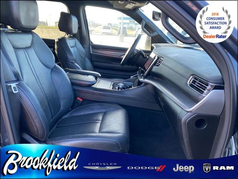 Used 2024 Jeep Wagoneer Series III image 21