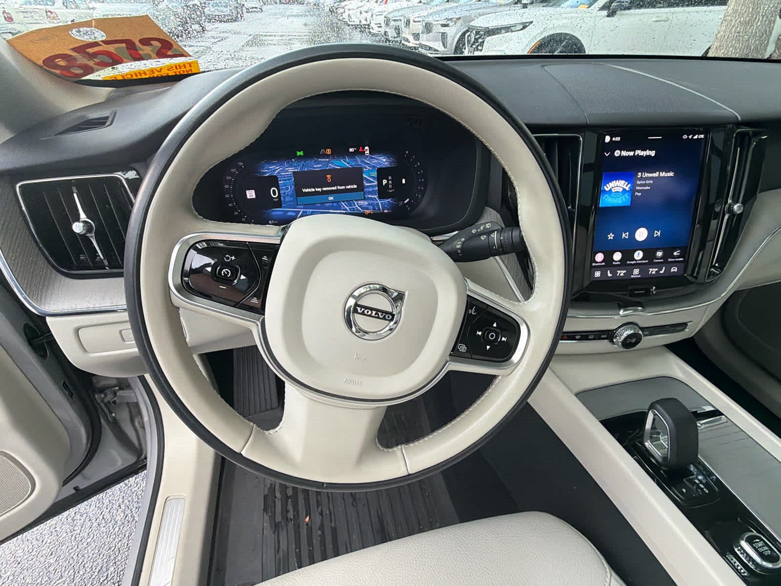 Used 2024 Volvo XC60 B5 Plus w/ Protection Package Premier AWD/4WD image 29