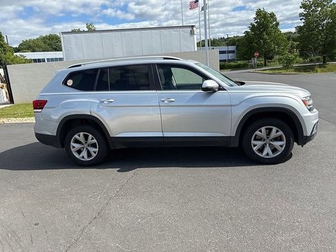 Used 2018 Volkswagen Atlas Launch Edition AWD/4WD image 5