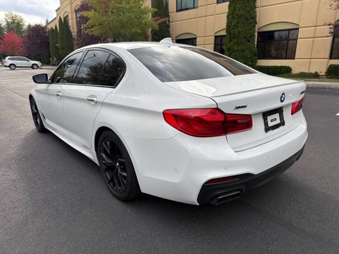 Used 2018 BMW M550i xDrive image 7