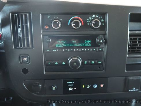 Used 2020 Chevrolet Express 2500 w/ Enhanced Convenience Package RWD image 26