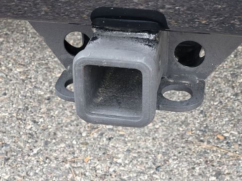 Used 2024 GMC Sierra 1500 AT4 w/ AT4 Preferred Package image 11