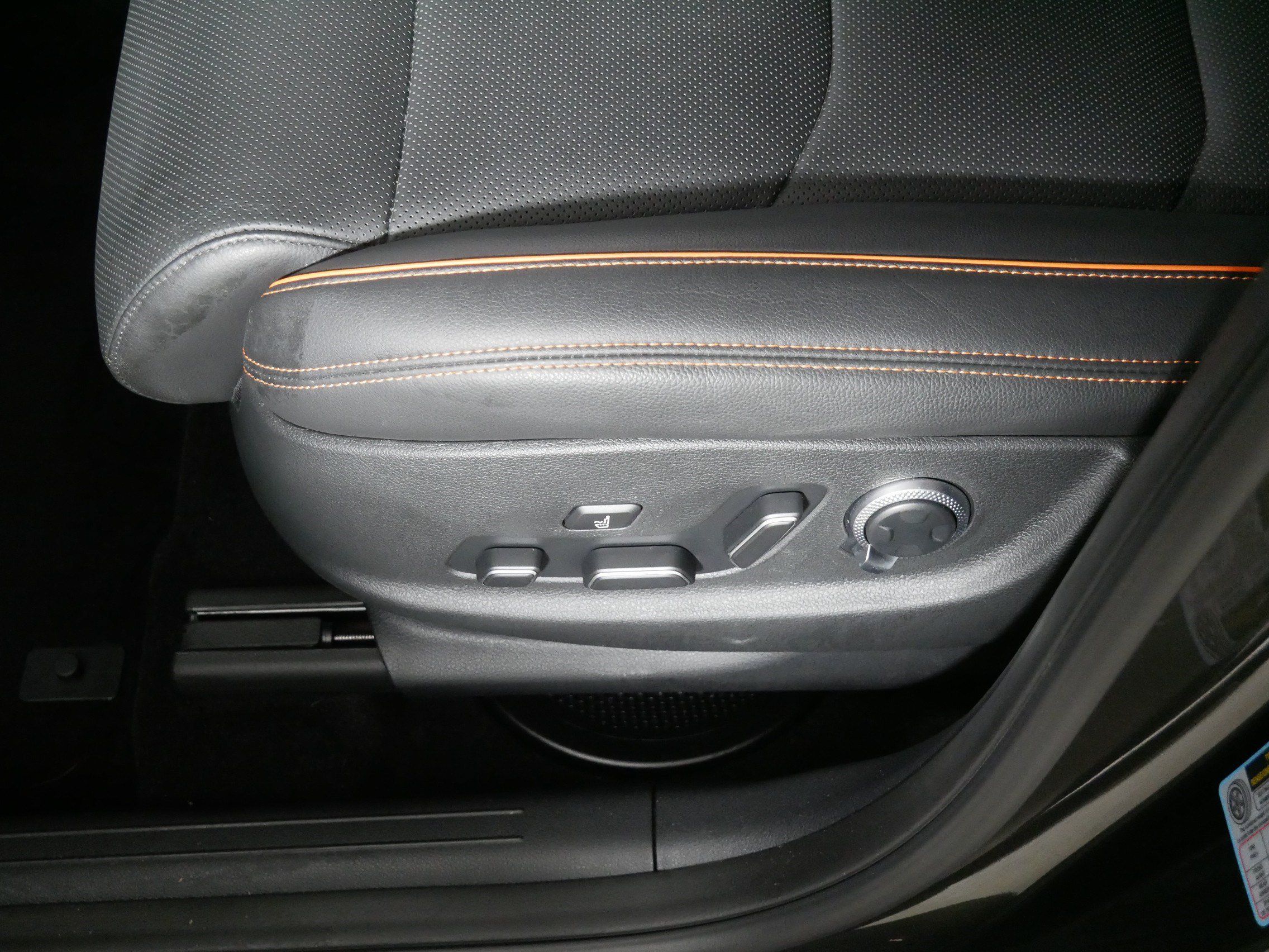 Used 2026 Genesis GV70 2.5T Sport Prestige AWD/4WD image 20