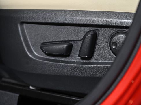 Used 2021 INFINITI QX50 Sensory w/ Cargo Package image 26