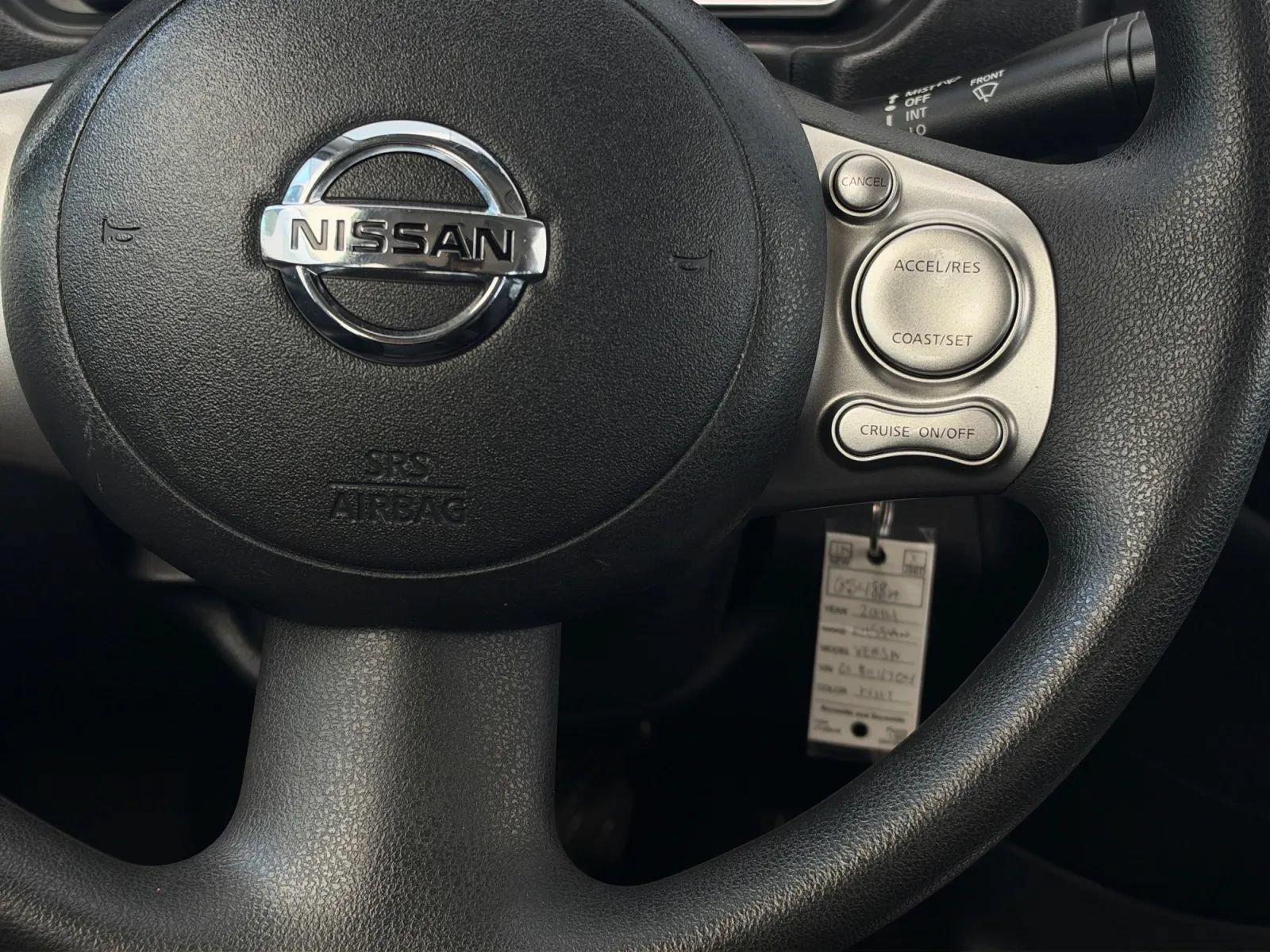 Used 2014 Nissan Versa SV FWD image 28