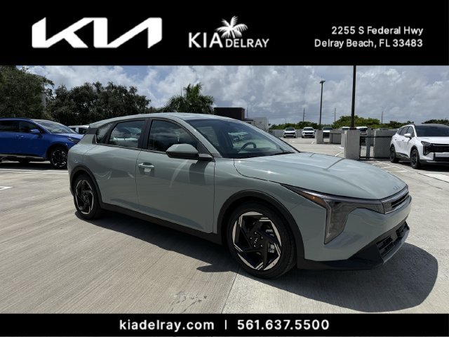 New 2026 Kia K4 EX FWD image 2