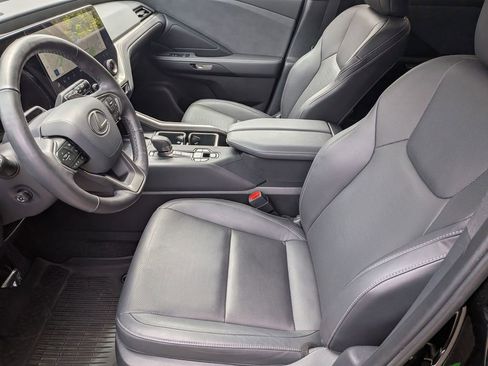 Used 2025 Lexus TX 350 AWD w/ Technology Package image 12